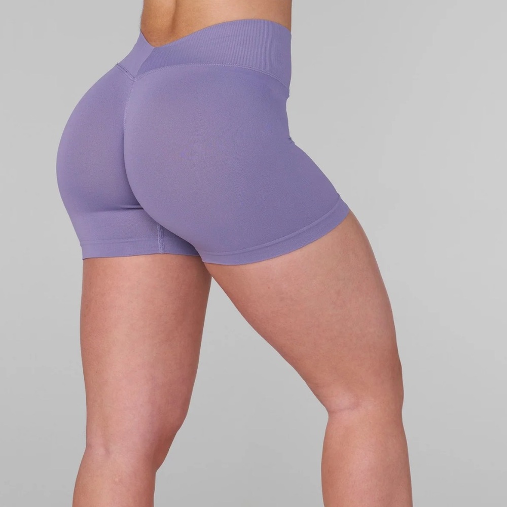 W165 LIFT SEAMLESS SHORT - Picture 2 of 2